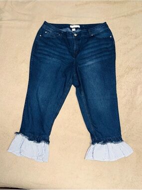 Dark Blue Women's Ruffle Hem Cropped Jeans